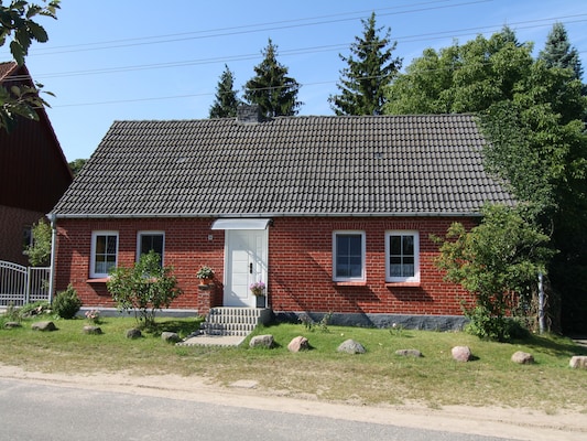 Vakantiehuis met omheinde tuin in Mirow (Duitsland) 2 honden zijn welkom