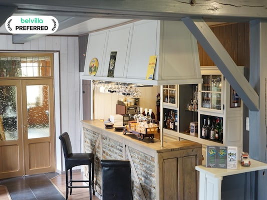 Charmant huisje met zwembad in Houffalize