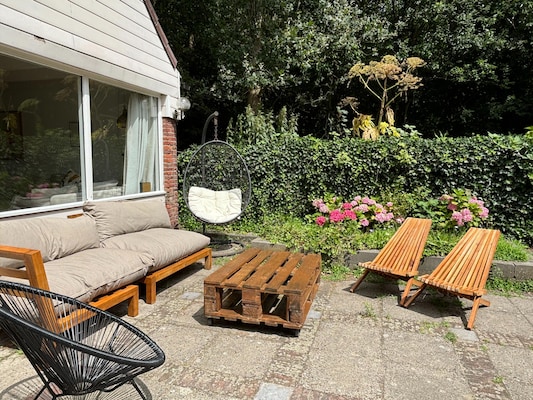 Ferienhaus mit umzäuntem Garten in Noordwijkerhout (Niederlande) und 1 Hund erlaubt