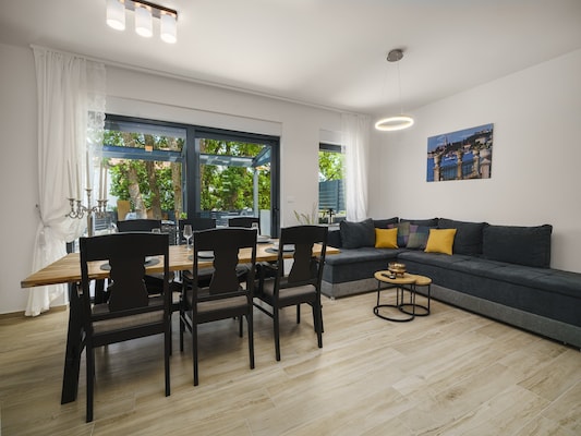 Vakantiehuis met zwembad in Vodice (Kroatië) voor 7 personen