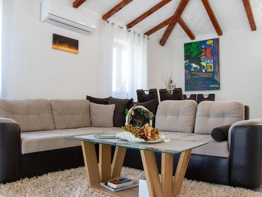 Vakantiehuis met bubbelbad in Orebic (Kroatië) voor 6 personen