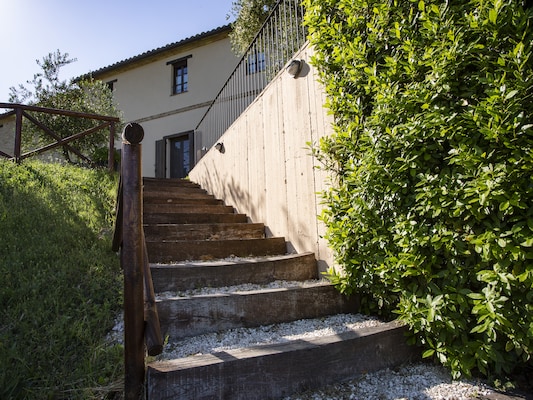 Vakantiehuis in Montecarotto (Italië) 1 hond is welkom