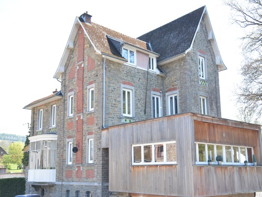 Villa in Coo bij Watervallen en Zwembad