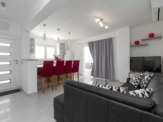 Vakantiehuis met zwembad in Blato (Kroatië) voor 12 personen