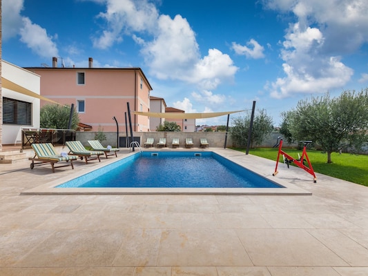 Vakantiehuis met privé zwembad in Medulin (Kroatië) voor 8 personen