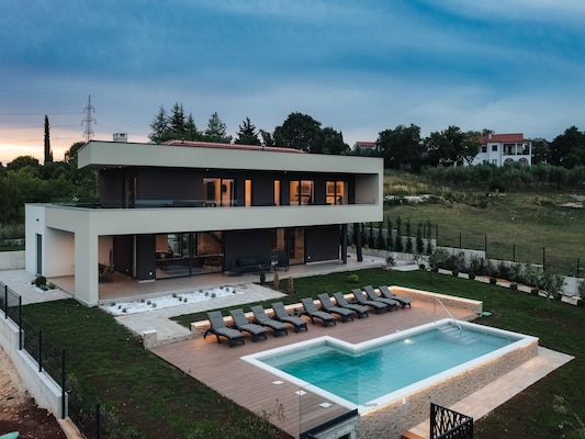 Vakantiehuis met privé zwembad in Sveti Bartul (Kroatië) voor 10 personen