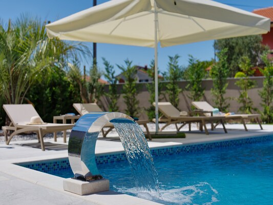 Vakantiehuis met privé zwembad in Marcana (Kroatië) voor 8 personen