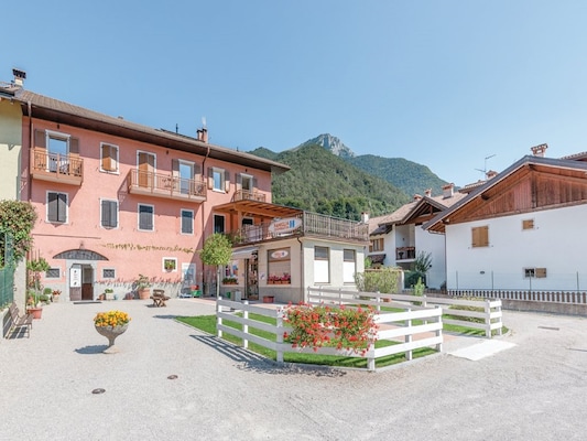 Ferienhaus in Mezzolago (TN) (Italien) und 1 Hund erlaubt