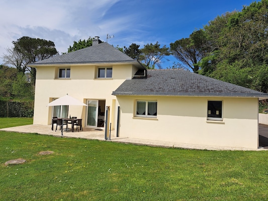 Ferienhaus in Hanvec (Frankreich) und 2 Hunde erlaubt