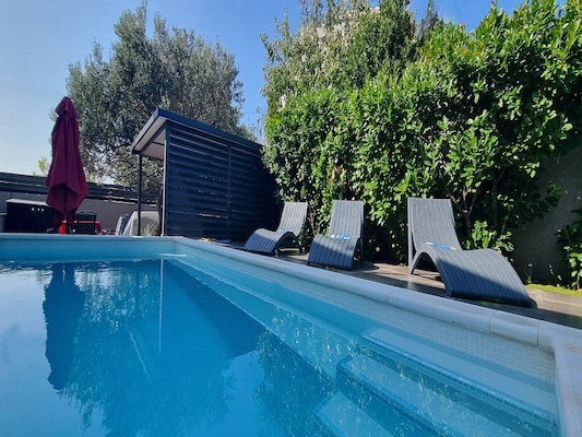 Vakantiehuis met bubbelbad in Kastel Novi (Kroatië) voor 6 personen