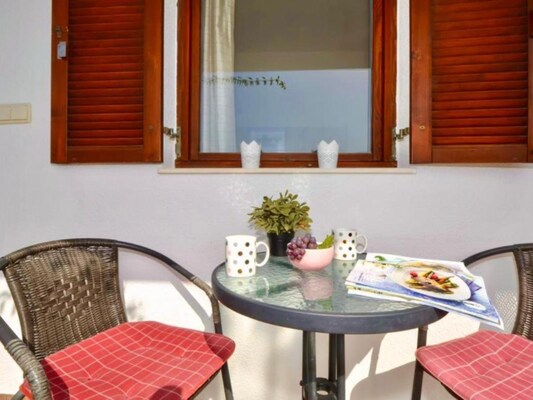 Vakantiehuis met 2 slaapkamer(s) in Vinisce (Kroatië) voor 5 personen