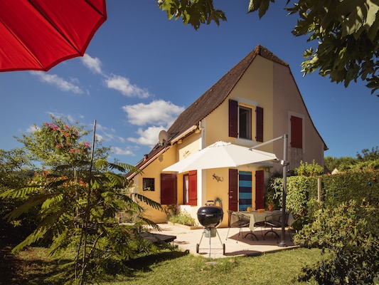 Ferienhaus mit umzäuntem Garten in Carsac- Aillac (Frankreich) und 1 Hund erlaubt