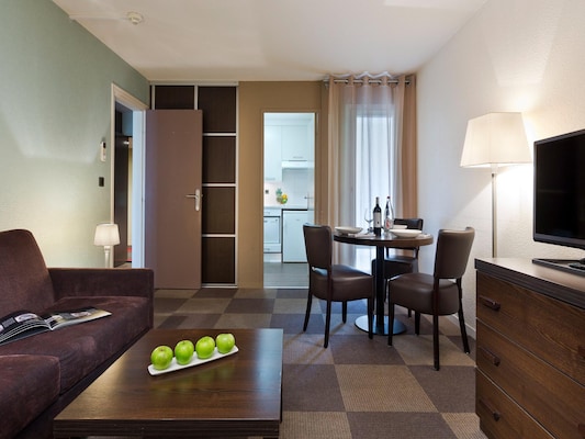 Ferienhaus in Ferney-Voltaire (Frankreich) und 5 Hunde erlaubt