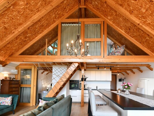 Vakantiehuis met bubbelbad in Duga Resa (Kroatië) voor 8 personen