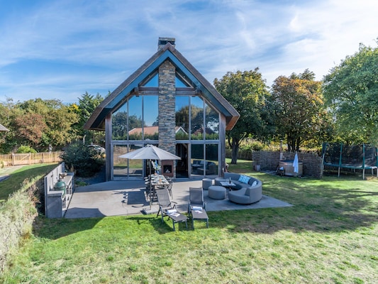 Vakantiehuis met omheinde tuin in De Koog (Nederland) 2 honden zijn welkom