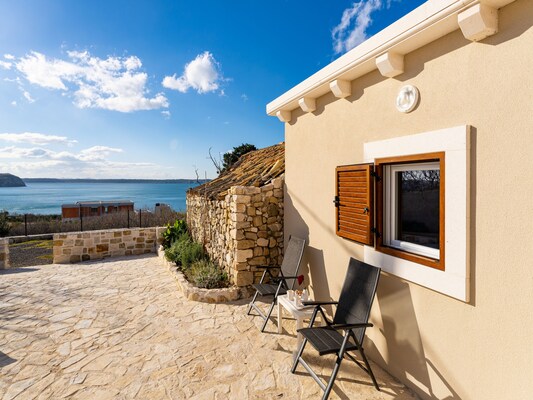 Vakantiehuis met 2 slaapkamer(s) in Rtina (Kroatië) voor 4 personen