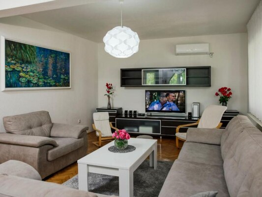 Vakantiehuis met bubbelbad in Glavina Gornja (Kroatië) voor 12 personen