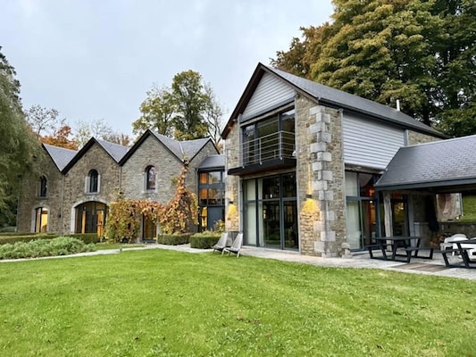 Le Manoir Nassogne – Luxe verblijf voor 10 personen met zwembad