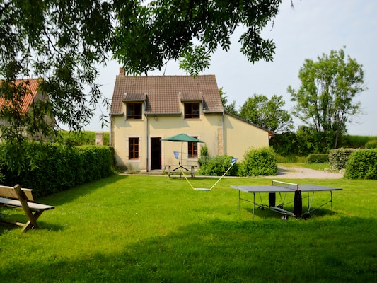 Ferienhaus mit umzäuntem Garten in Wierre-Effroy (Londefort) (Frankreich) und 2 Hunde erlaubt