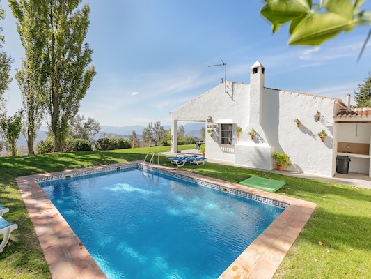 Vakantiehuis met privé zwembad in La Joya (Spanje) voor 4 personen