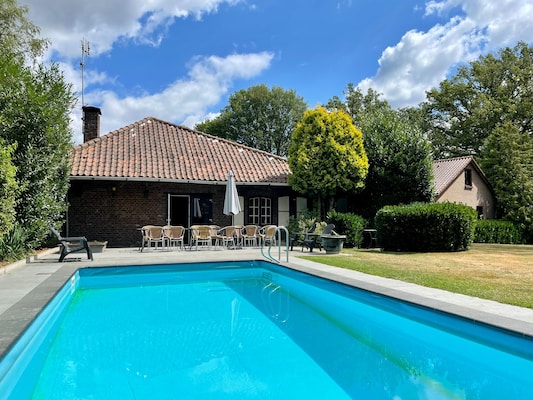 Vakantiehuis in Sint Joost (Nederland) 4 honden zijn welkom