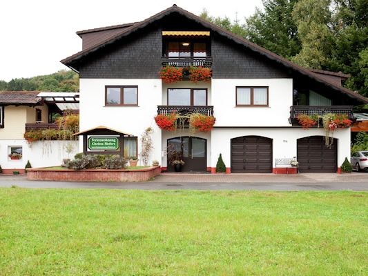 Vakantiehuis in Mossautal-Hüttenthal (Duitsland) 1 hond is welkom