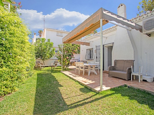 Ferienhaus mit umzäuntem Garten in La Cala de Mijas (Spanien) und 1 Hund erlaubt