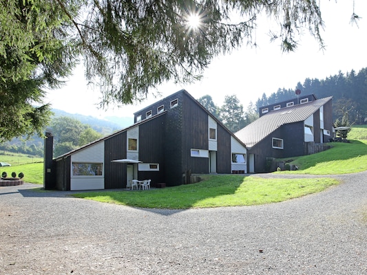 Ferienhaus in Bestwig-Untervalme (Deutschland) und 1 Hund erlaubt