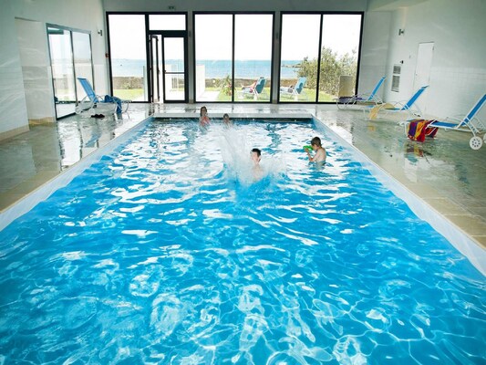 Vakantiehuis met zwembad in Plougasnou (Frankrijk) voor 6 personen