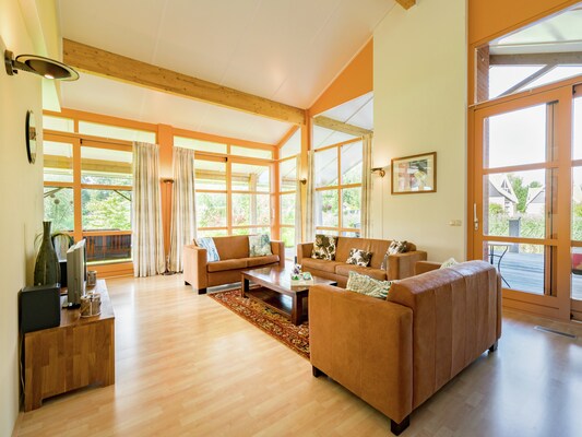 Vakantiehuis met zwembad in Biddinghuizen (Nederland) voor 6 personen