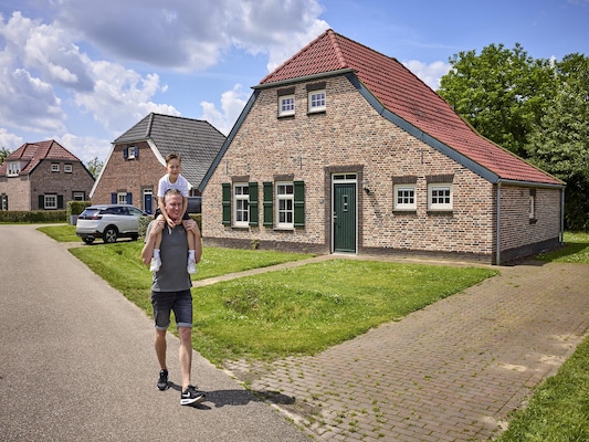 Vakantiehuis met zwembad in Roggel (Nederland) voor 9 personen