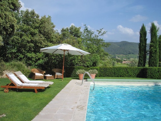 Ferienhaus mit umzäuntem Garten in Vaison la Romaine (Frankreich) und 1 Hund erlaubt