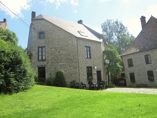 Vakantiehuis in Treignes (België) 1 hond is welkom