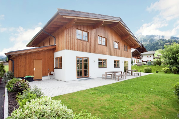 chalet-maxima-i sleeps 10