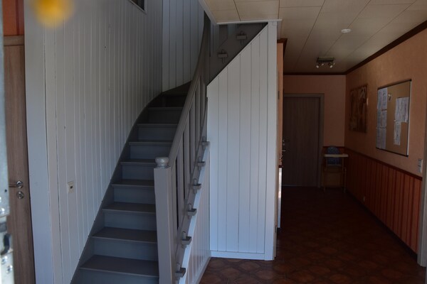 Vrijstaande villa voor 10 in de bossen bij Trois-Ponts - thumbnail 4