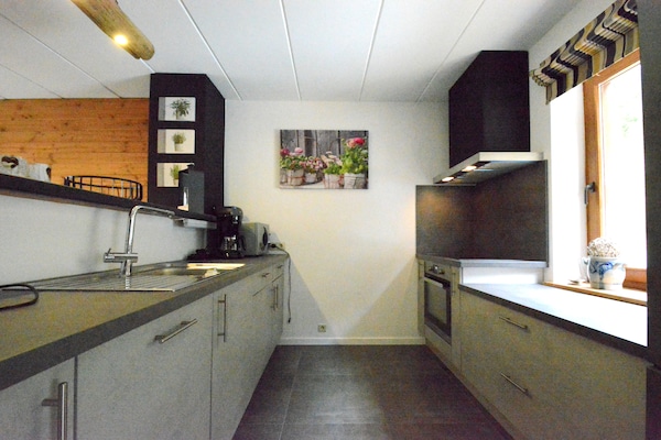 Ruim chalet Les Mirettes met uitzicht over de Ourthevallei - thumbnail 4