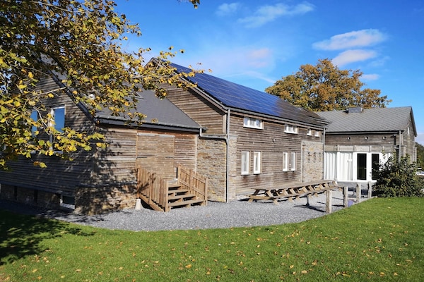 La Joie de Vivre: Luxe vakantievilla met zwembad en sauna voor 26 personen in de Ardennen - thumbnail 2