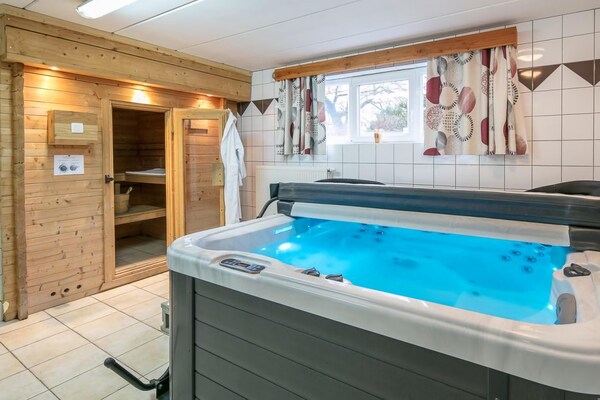 La Joie de Vivre: Luxe vakantievilla met zwembad en sauna voor 26 personen in de Ardennen - thumbnail 5