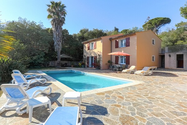 Provençaalse villa met privézwembad, 4 slaapkamers, nabij Bormes-les-Mimosas - thumbnail 4