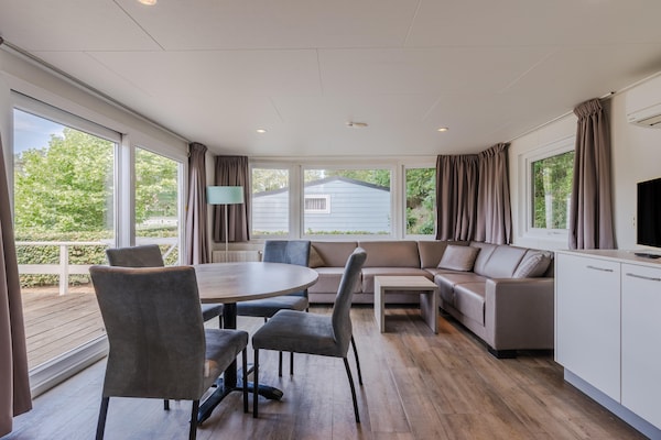 Sfeervol chalet met infraroodsauna in Arcen voor 4 personen - thumbnail 2