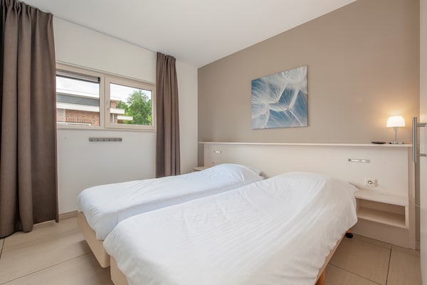 Vrijstaande wellnessvilla met jacuzzi en sauna in Arcen - thumbnail 3