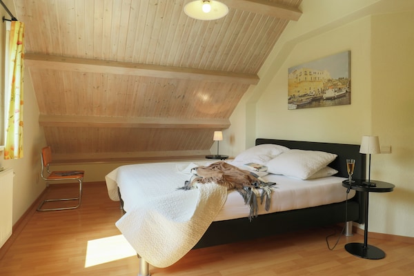 8-persoons villa met balkon en omheinde tuin in Rendeux-Beffe - thumbnail 5