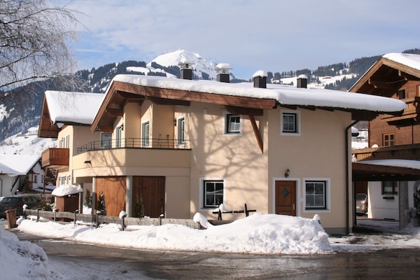 chalet-maarel sleeps 5