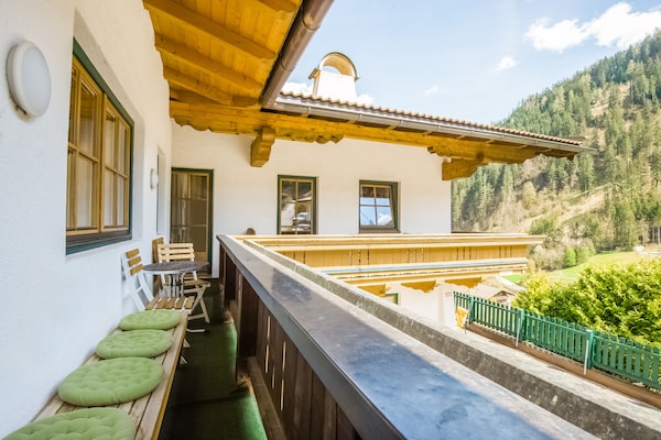 Op 1,0 km van het centrum: Sneeuwzeker appartement in Mayrhofen - thumbnail 3