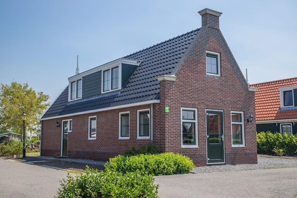 Waterland: Authentieke Zaanse villa met tuin voor 6 personen - thumbnail 1