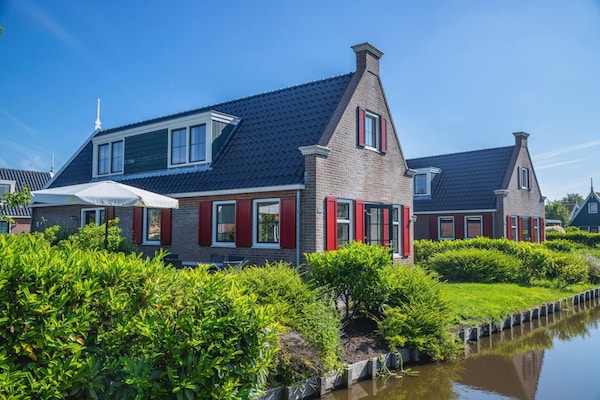 Vrijstaande Zaanse villa voor 8 personen op Resort de Rijp, huisdiervriendelijk - thumbnail 1