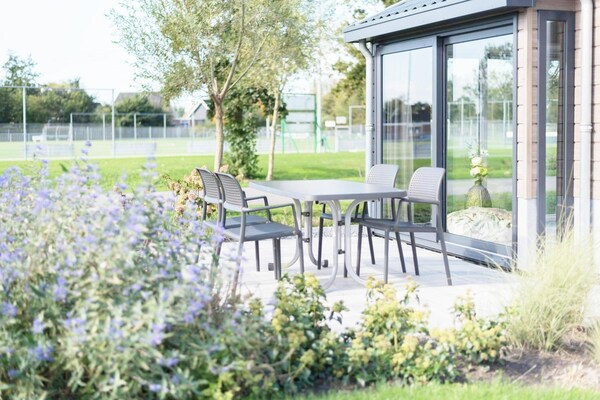 Charmant Zaans chalet voor 4 personen op Resort de Rijp in West-Graftdijk - thumbnail 5