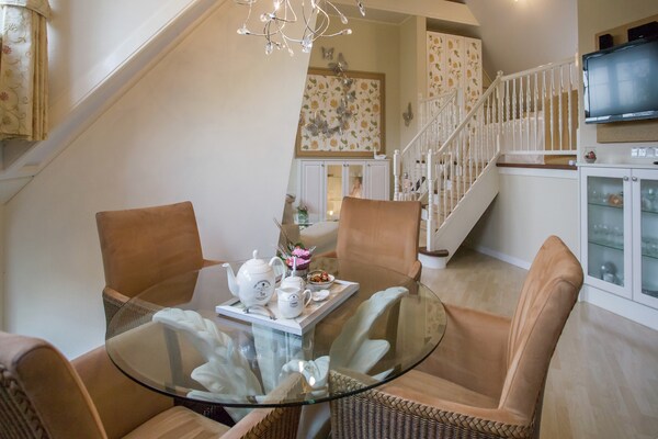 Ritthemse Pracht: Romantisch appartement tussen bos en strand - thumbnail 3