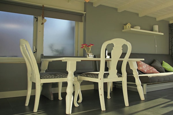 Egmonds Duintje – Vrijstaand strandhuisje voor 2 personen met tuin - thumbnail 2