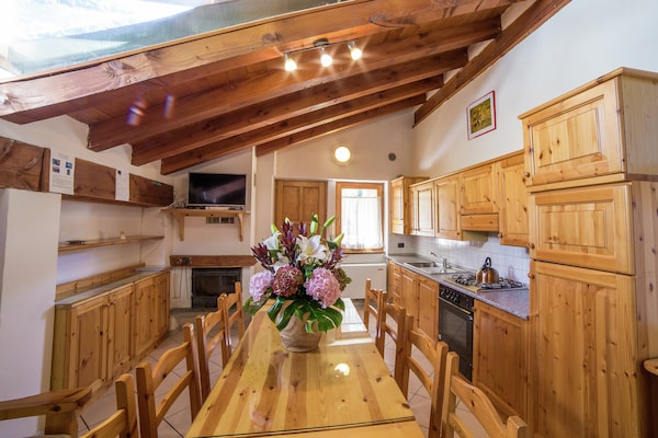 Centraal gelegen appartement in Antey-Saint-Andrè voor 12 personen - thumbnail 4